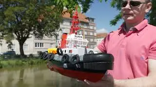 RC hasičská loď s vodným delom