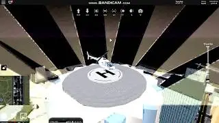 Покупаю вертолёт в Vehicle Simulator в Roblox