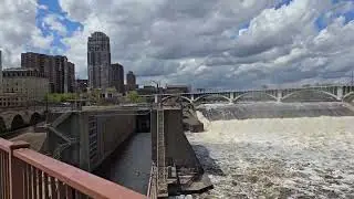 Minneapolis, Minnesota Mississippi River (4)