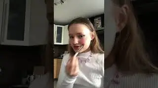 Иду на ДР чеееееек ( страдаю фигнёй)