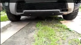 Установка защиты бамперов на Renault Duster.