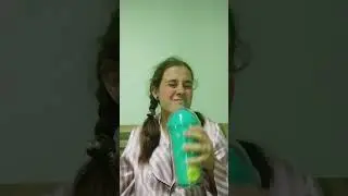 Были неудачные дубли и я разлила на себя воду😂#tiktok#shorts.