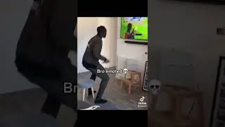 Travis Scott emoted irl🤣