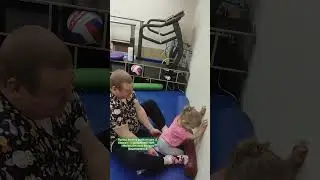 Девочка кокеточка 🤗 Мила с удовольствием занимается, выполняет правильно упражнения 🙏♥️#shorts #дети