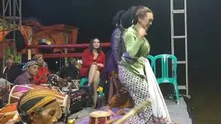 AMBYAR LENGGER BANYUMASAN‼️jaipongan kekinian live pandanarum