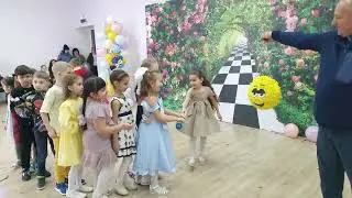 Пиньята смайл,сюрпризы,игры в день рождения. Мне 7 лет