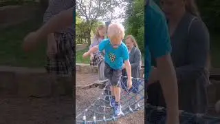Прогулка с семьёй! #ДЕТИ #семья #игровыенарезки