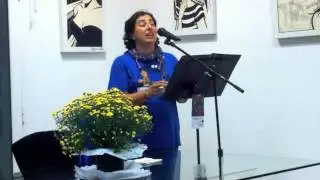 Versos para agitar conciencias. Marian Moreno lee "Si derribas el muro", de Ernestina de Champourcín