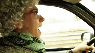 Oma Gertrud dreht durch!
