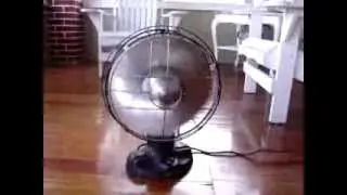 EMERSON 12" SILVER SWAN OSCILLATING FAN