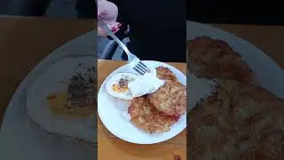 ЧЕМ НАС КОРМЯТ В ОТЕЛЕ НА ЗАВТРАК?