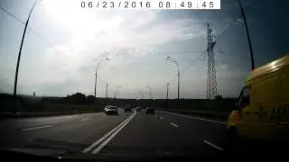 Мотоциклист въехал в зил.Жесть.ДТП.