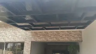 cobertura sanduíche termo acústica forro.