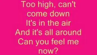 Toxic - Britney Spears (Lyrics)