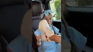 Чья нога? 