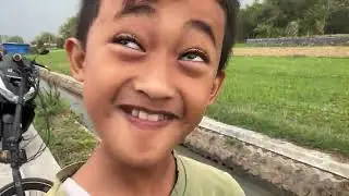 BOLANG CARI IKAN WKWKWK