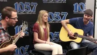 Danielle Bradbery 'The Heart Of Dixie' Acoustic Performance - Excellent Quality - Amazing!