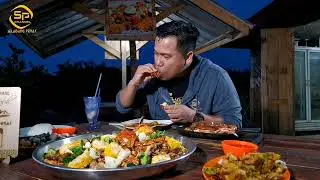 Port Makan Tersembunyi di Tanjung Piandang yang padu dan mantul menu-menunya.