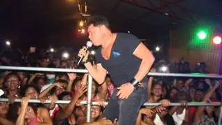 Ray Douglas - Paz na Cama