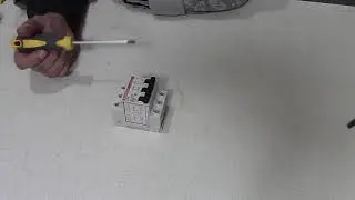 Устройство защиты от повышенного напряжения SUNTEK