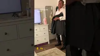 You can't stop laughing 😂.          #shorts     
