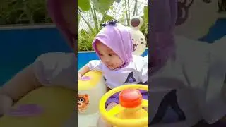 Berenang di Kolam Renang Tropikana cimone