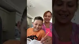 Русский с мамой и старшими детьми