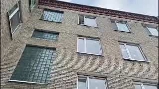 Бабушка на работе.
