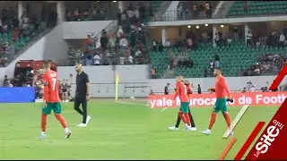 الركراكي يلاحق زياش ويعانقه بعد الانتصار على الغابون
