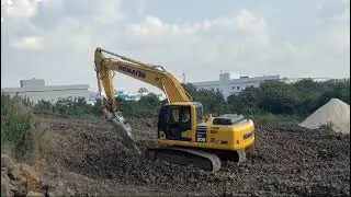 Komatsu PC205-10 Working with Rock Breaker.. #constructionequipment #komatsupc210 #komatsupc205