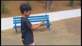 Eu e meu pai lançando drones
