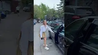 Very hard door Mercedes 221