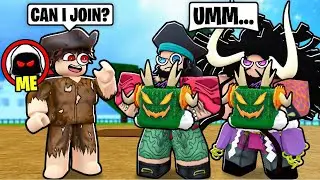 I Went UNDERCOVER And Tried Out For A DRAGON FRUIT ONLY CLAN.. (Blox Fruits)