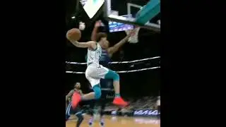 lamelo🛸 pass mid air😵