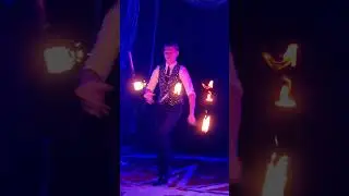 Colorado-Ádám Cirkusz - Zsonglőr fáklyákkal - Ádám Vilmos