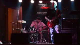Live Fast Die - Age of lies