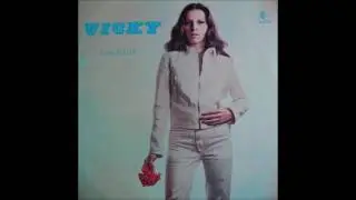 VICKY DE COLOMBIA LLorando estoy 2da version