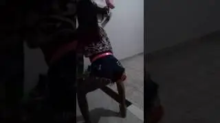 Menina dançando funk - mc xodozinho