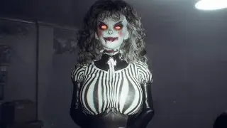 This Seexy Gothic Doll Wants To Play With Me... (I Do Like It) 🥵☠️