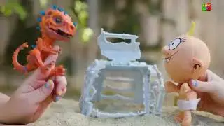 Baby Lily Puppet Digs for Dino Eggs! Loud House Adventures #1 Toymotion 