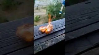 Вата прикольно горит