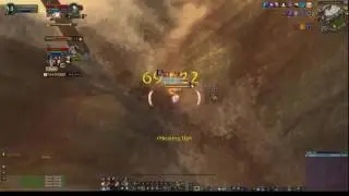 Lokoe fire mage world pvp 2vs1 old but gold.