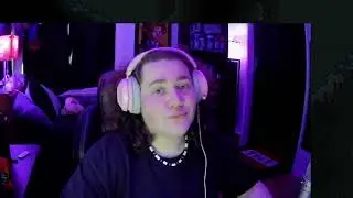 obese kid plays terraria