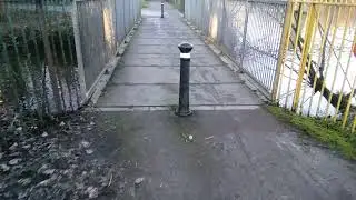 Walk Up to Polmadie Bridge in Glasgow, Scotland (January 2022)