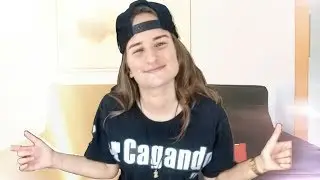 ELA COMBINA COMIGO?