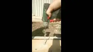 Ударный винтоверт Metabo PowerMaxx SSD 10,8 , закручиваю саморезы по бетону .