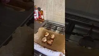 Бутерброды с килькой #рецепт #килька #брусникина
