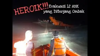 Heroik! ABK Diterjang Ombak di Semarang Dievakuasi Tim SAR #cahayaharapan #evakuasi #kecelakaankapal