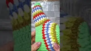 Тапочки из остатков пряжи Shorts