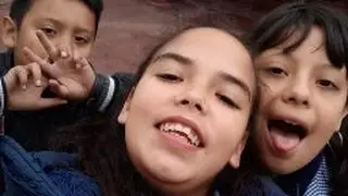 Jugando adopt me no te lo pierdas